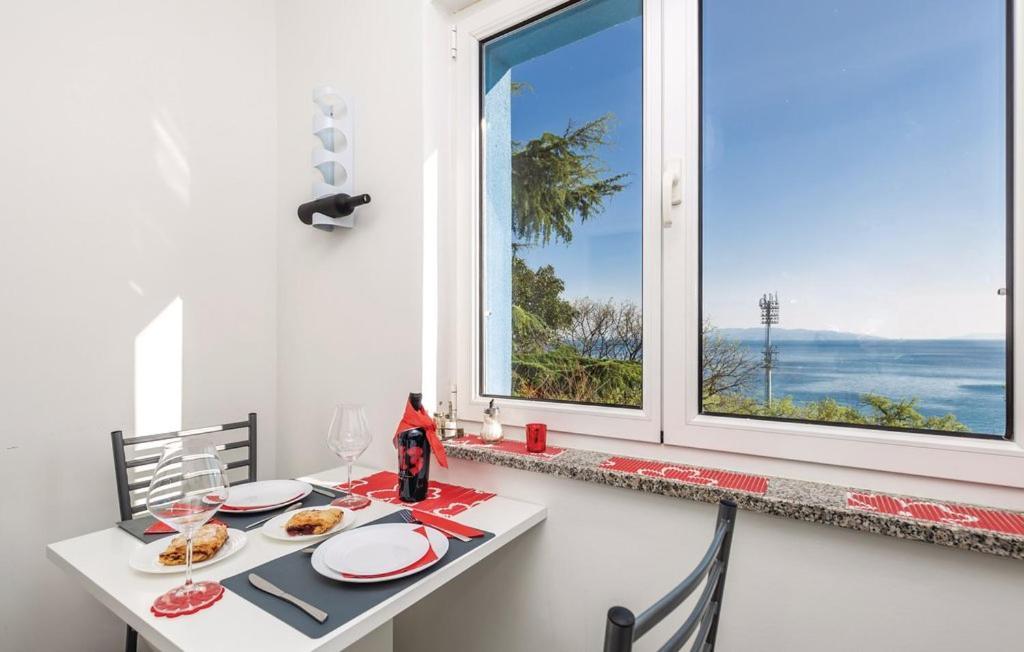 Appartement Roza à Rijeka Extérieur photo